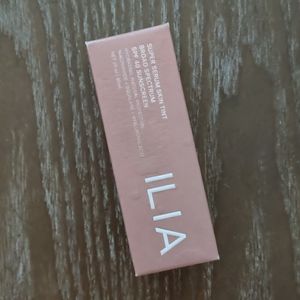 BRAND NEW Ilia Skin Tint ST3 Balos